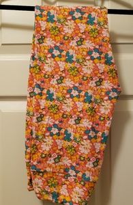 OS Lularoe Leggins. Gently worn.